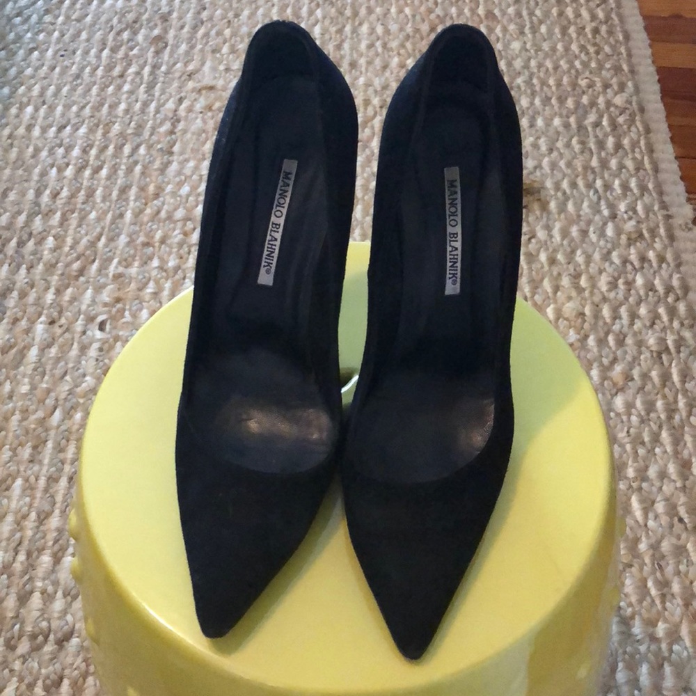 Manila Blahnik 105mm Suede Pumps (Black)